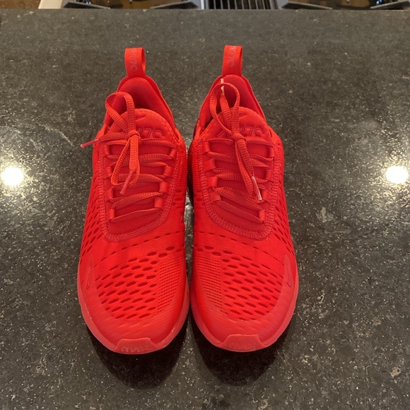 Nike Airmax 270 - Picture 5 of 6